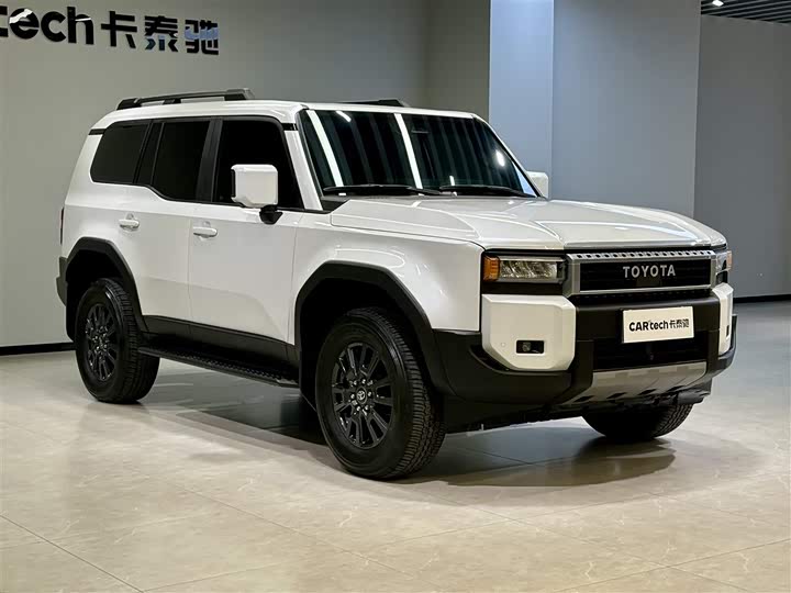 Фото 3 - Toyota Prado