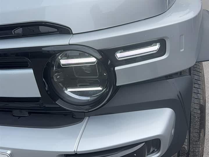 Фото 3 - Chery iCar V23