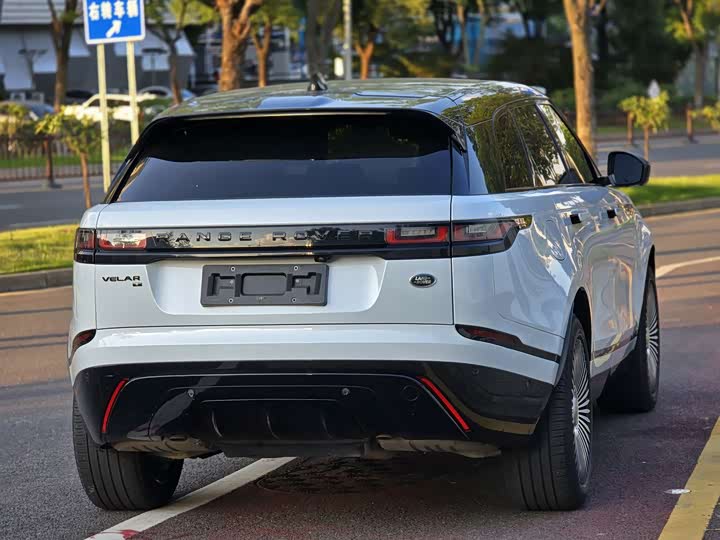 Фото 17 - Land Rover Range Rover Velar