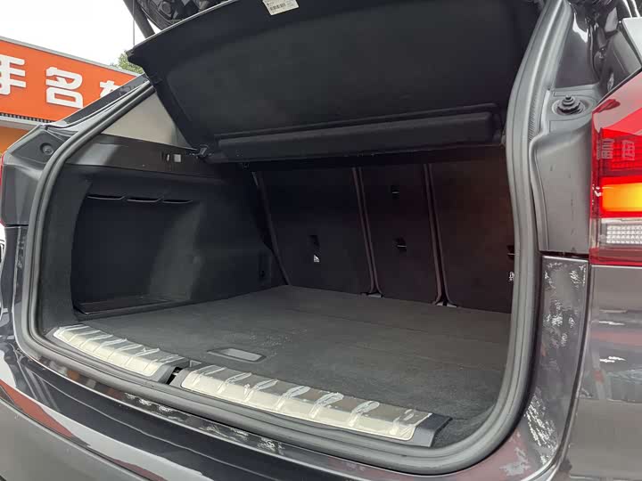 Фото 14 - BMW X1