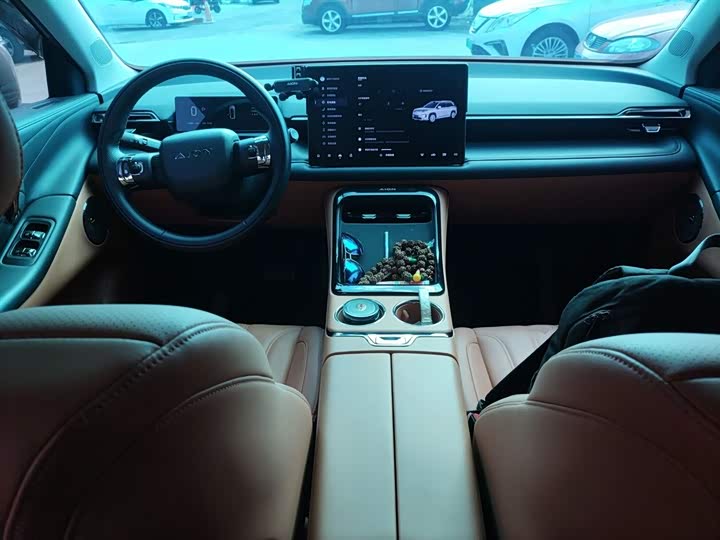 Фото 10 - GAC Aion V