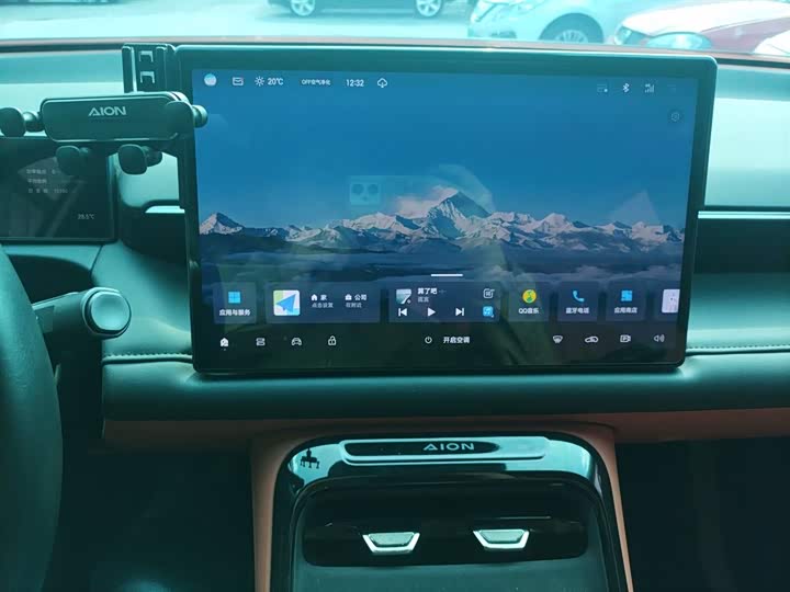 Фото 13 - GAC Aion V