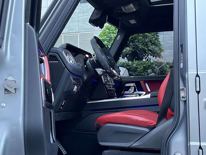 Фото 5 - Mercedes-Benz G-Class AMG