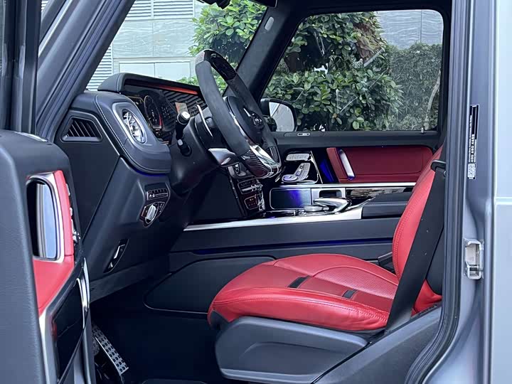 Фото 6 - Mercedes-Benz G-Class AMG