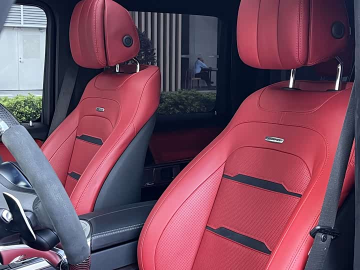 Фото 7 - Mercedes-Benz G-Class AMG