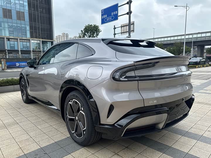 Фото 4 - Xiaomi YU7