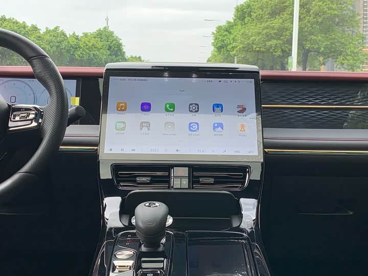 Фото 18 - GAC Trumpchi M8