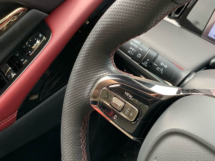 Фото 24 - GAC Trumpchi M8