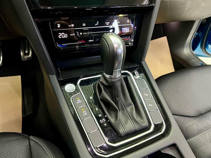 Фото 18 - Volkswagen CC