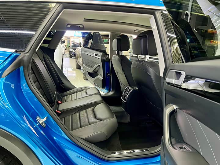 Фото 20 - Volkswagen CC