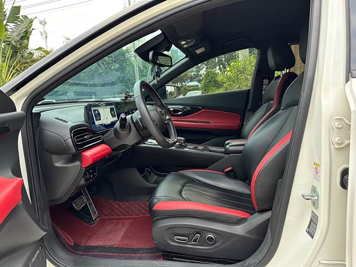 Фото 4 - GAC Trumpchi Empow R