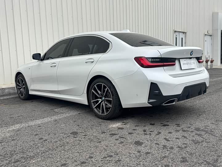 Фото 11 - BMW 3 Series