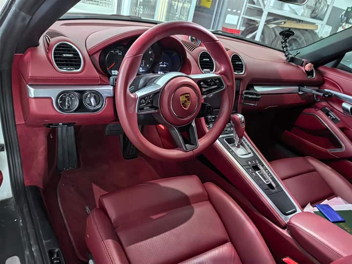 Фото 13 - Porsche 718