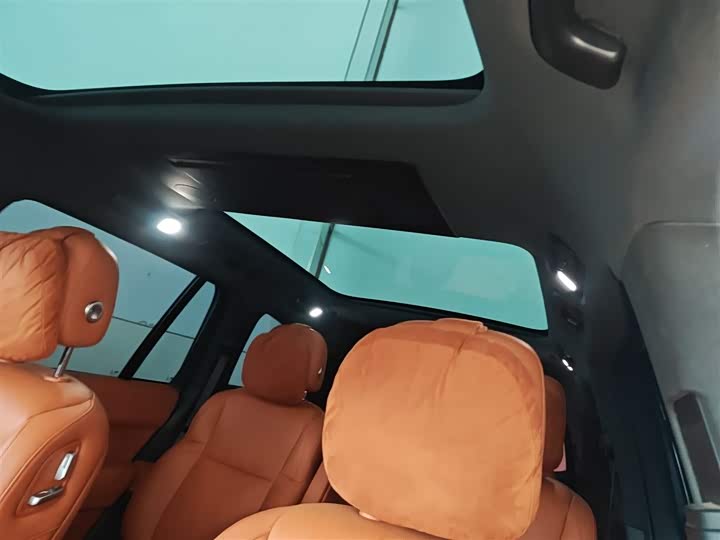 Фото 8 - LiXiang L9