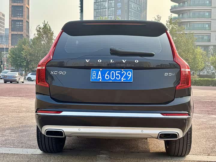 Фото 5 - Volvo XC90
