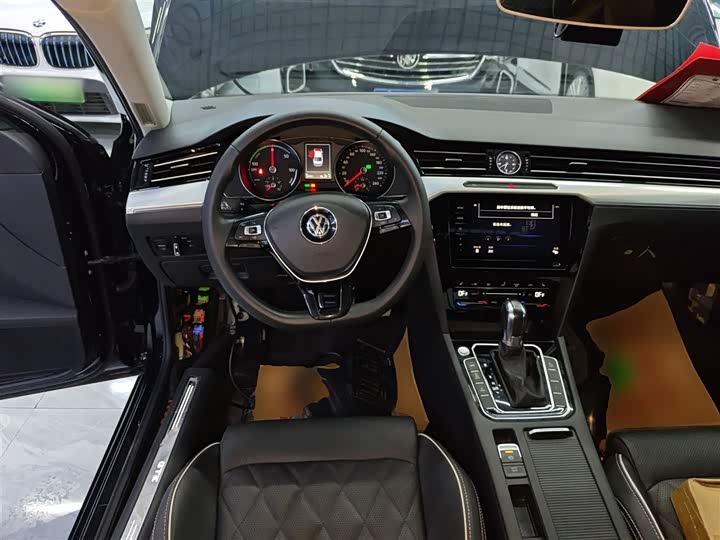 Фото 11 - Volkswagen Magotan GTE Hybrid