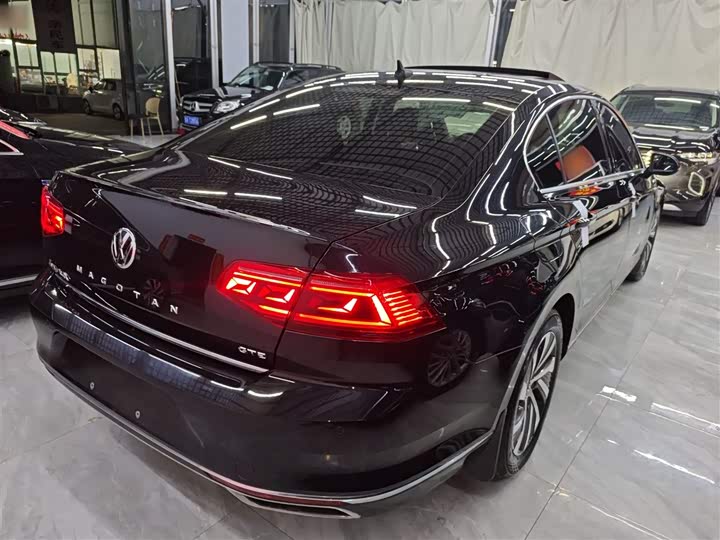 Фото 7 - Volkswagen Magotan GTE Hybrid