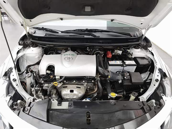 Фото 6 - Toyota Vios