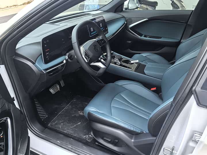 Фото 9 - MG Motor 7