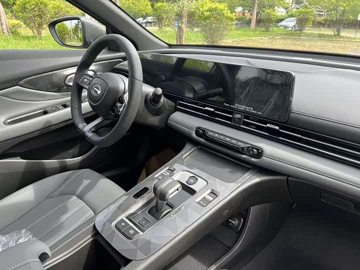 Фото 13 - GAC Trumpchi Empow R