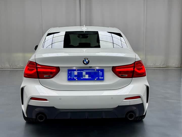 Фото 13 - BMW 1 Series