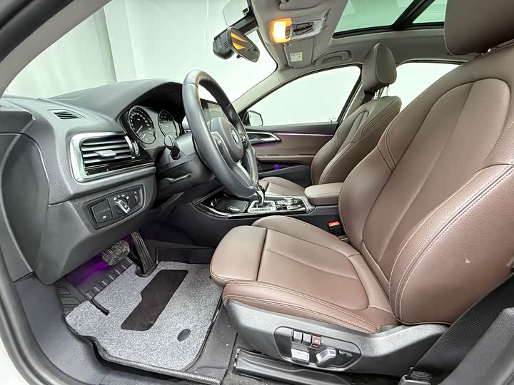 Фото 5 - BMW 1 Series