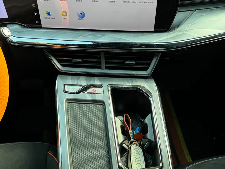 Фото 16 - Haval F7 (Monster)