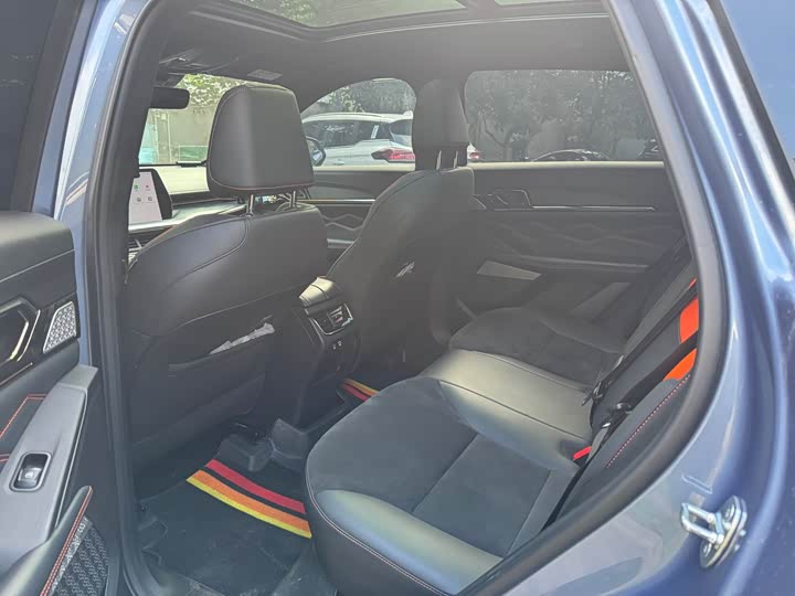 Фото 18 - Haval F7 (Monster)