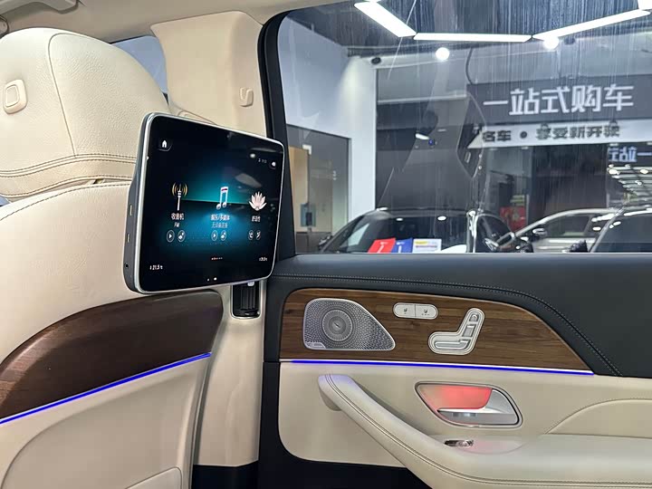 Фото 36 - Mercedes-Benz GLS-Class