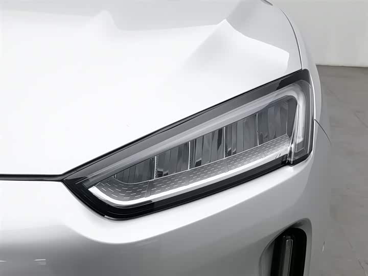 Фото 7 - Aito M5