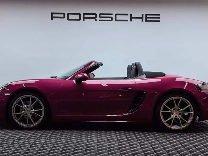 Фото 4 - Porsche 718