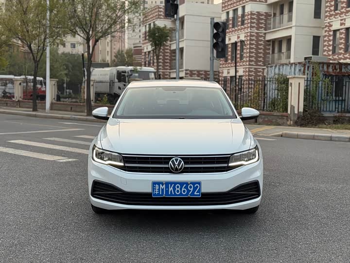 Фото 2 - Volkswagen Bora