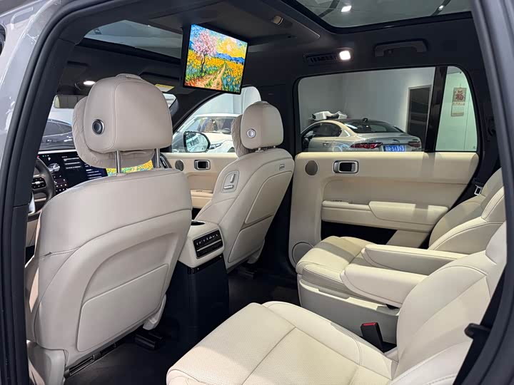 Фото 11 - LiXiang L9