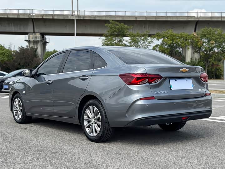 Фото 6 - Chevrolet Monza