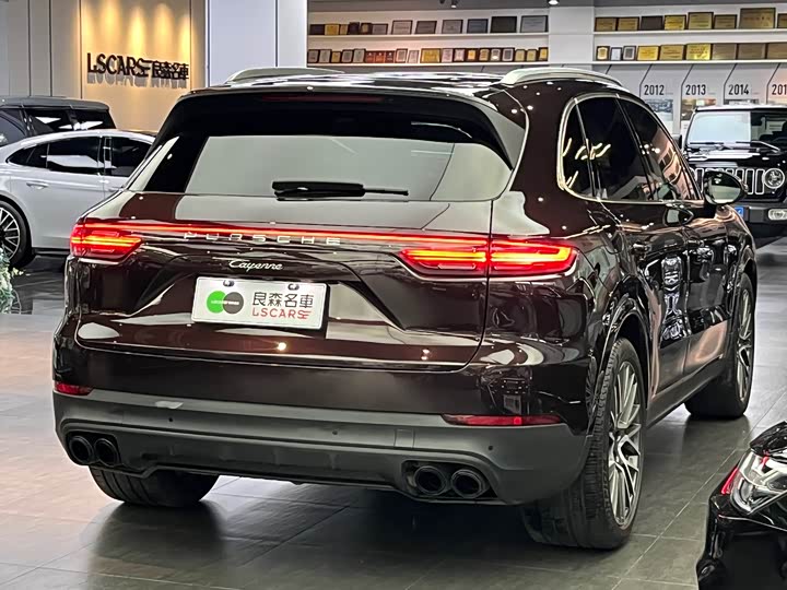 Фото 6 - Porsche Cayenne