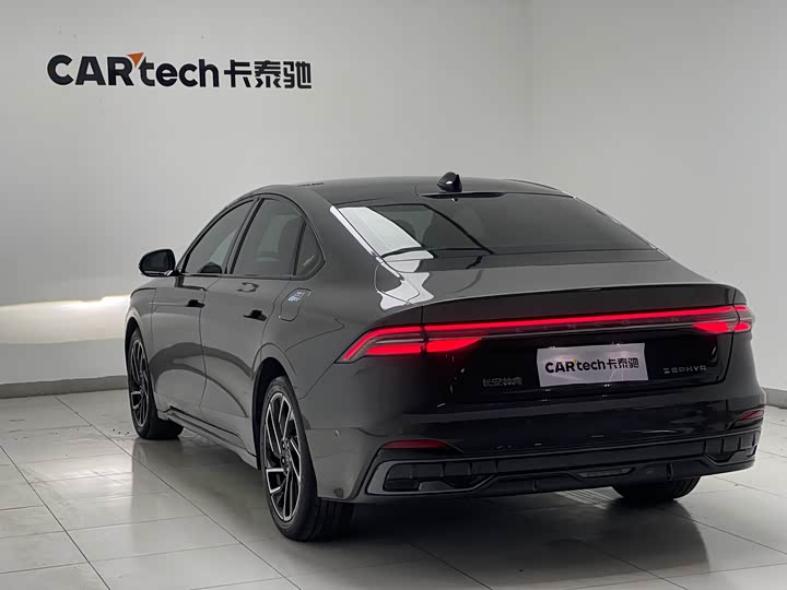 Фото 39 - Lincoln Z (Zephyr)