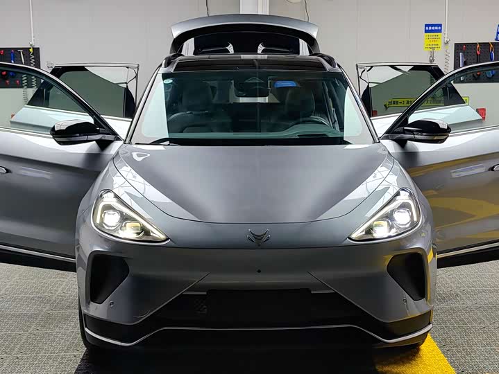 Фото 5 - BAIC Arcfox Alpha T