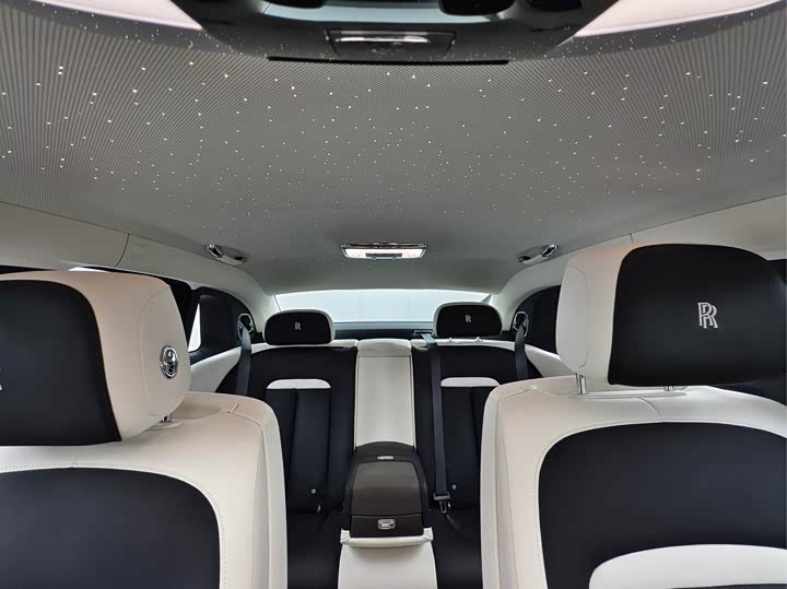 Фото 14 - Rolls-Royce Ghost