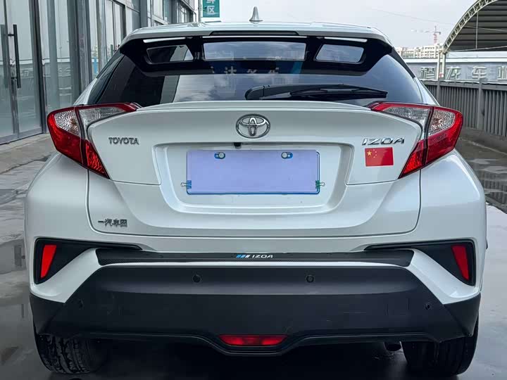 Фото 5 - Toyota Izoa