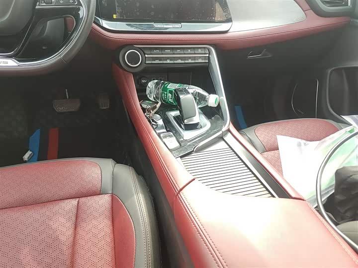 Фото 14 - Dongfeng Aeolus AX7