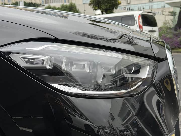 Фото 14 - Mercedes-Benz Maybach S-Class