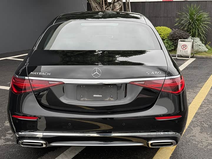 Фото 17 - Mercedes-Benz Maybach S-Class