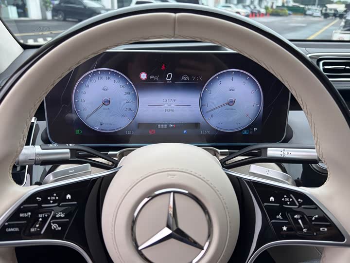 Фото 4 - Mercedes-Benz Maybach S-Class