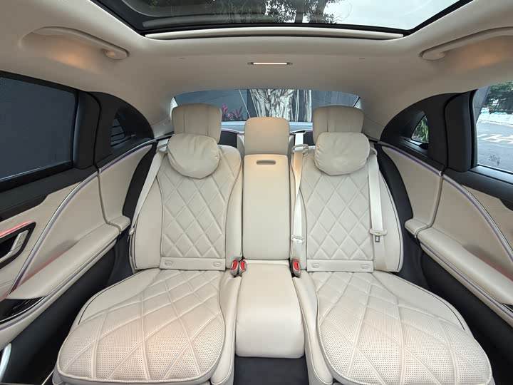 Фото 7 - Mercedes-Benz Maybach S-Class