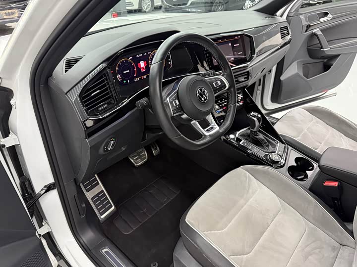 Фото 8 - Volkswagen Tayron