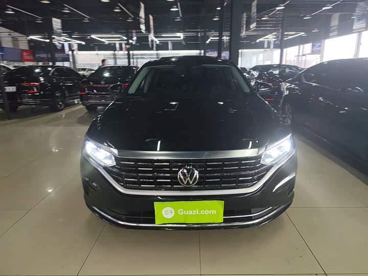 Фото 3 - Volkswagen Passat