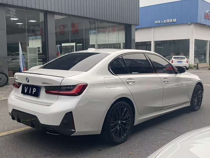 Фото 4 - BMW 3 Series