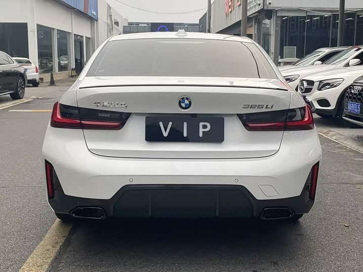 Фото 5 - BMW 3 Series