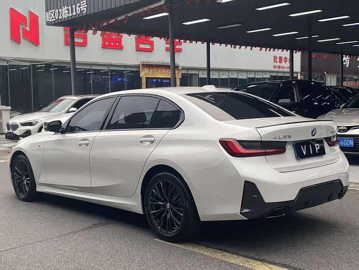 Фото 6 - BMW 3 Series