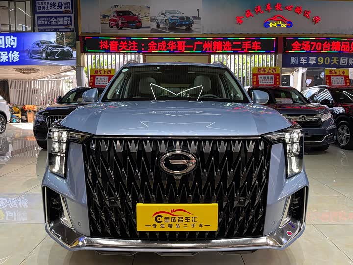 Фото 2 - GAC Trumpchi GS8